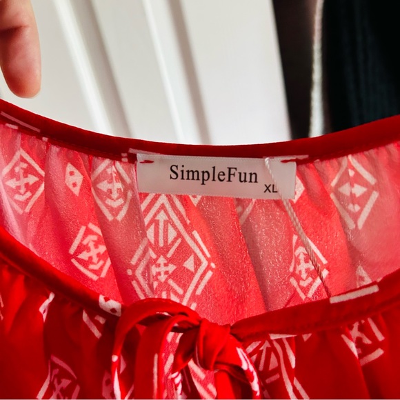 women’s xl red and white diamond handkerchief print blouse - Picture 3 of 4